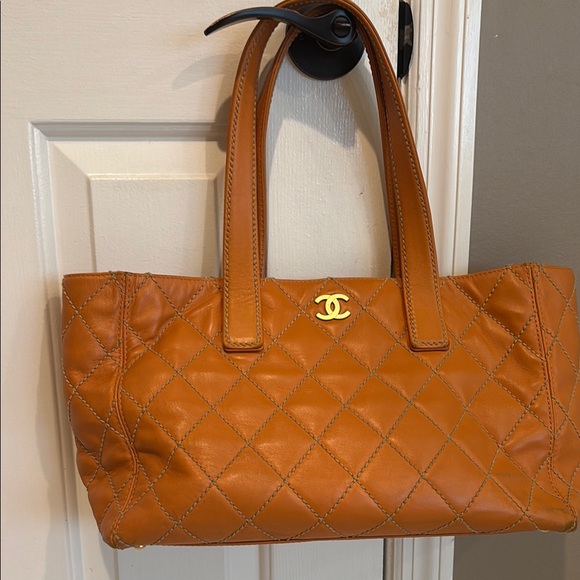 CHANEL Handbags - Chanel Tan Quilted Leather Tote Bag